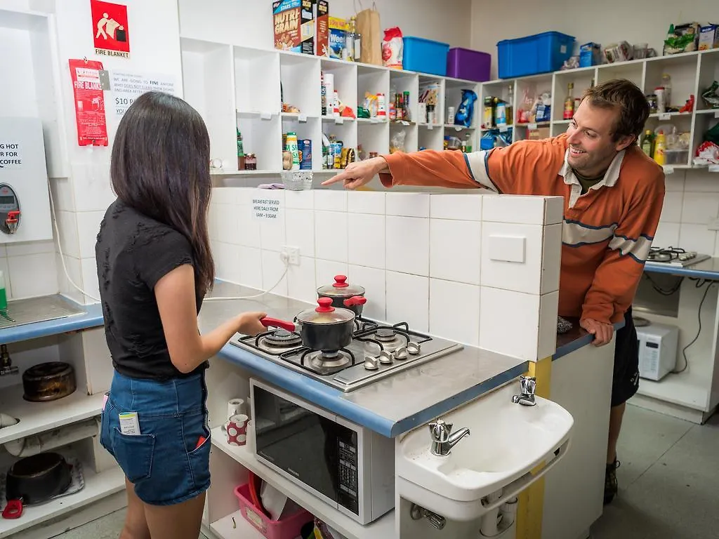 Blue Galah International Backpackers Hostel Adelaide